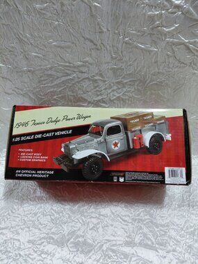NIB 1946 Texaco Dodge Power Wagon 1:25 Scale Die-Cast Vehicle Brushed Metal